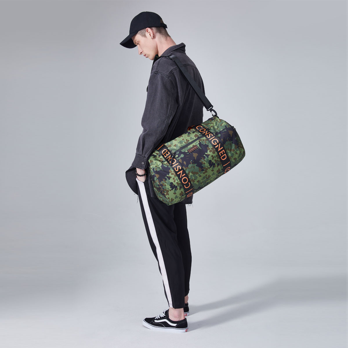 Consigned holdall Clearance